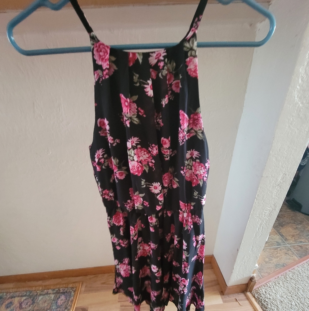 Francesca's Dress - Picture 5 of 5